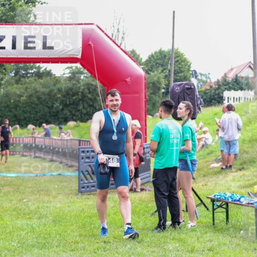 21.06.2026 - 29. Vierlanden-Triathlon Andreas Tolksdorf http://msf.ph/oto/9913440 21.06.2026 11:07:37 Ziel 207 meine-sportfotos.de