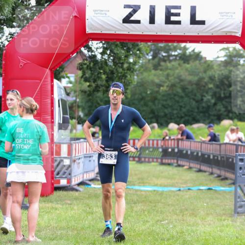 21.06.2026 - 29. Vierlanden-Triathlon Andreas Tolksdorf http://msf.ph/oto/9913603 21.06.2026 11:10:38 Ziel  meine-sportfotos.de