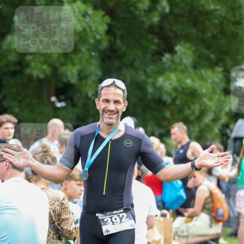 21.06.2026 - 29. Vierlanden-Triathlon Andreas Tolksdorf http://msf.ph/oto/9913848 21.06.2026 11:16:11 Ziel 313 meine-sportfotos.de