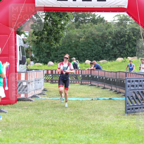 21.06.2026 - 29. Vierlanden-Triathlon Andreas Tolksdorf http://msf.ph/oto/9913877 21.06.2026 11:16:24 Ziel 449, 609 meine-sportfotos.de