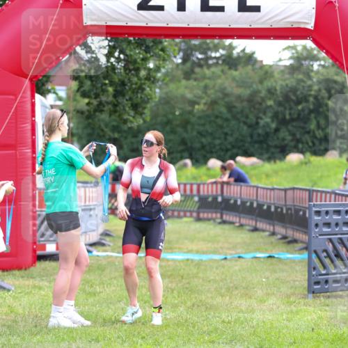21.06.2026 - 29. Vierlanden-Triathlon Andreas Tolksdorf http://msf.ph/oto/9913894 21.06.2026 11:16:27 Ziel 449, 474, 609 meine-sportfotos.de