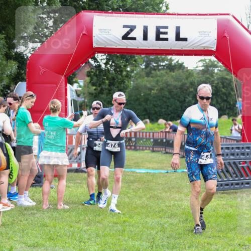 21.06.2026 - 29. Vierlanden-Triathlon Andreas Tolksdorf http://msf.ph/oto/9913922 21.06.2026 11:16:44 Ziel 347 meine-sportfotos.de