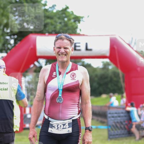 21.06.2026 - 29. Vierlanden-Triathlon Andreas Tolksdorf http://msf.ph/oto/9914226 21.06.2026 11:21:05 Ziel 356 meine-sportfotos.de