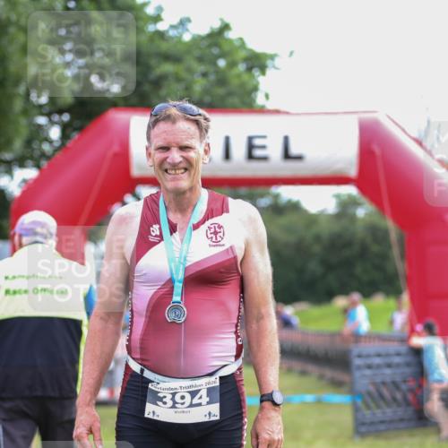 21.06.2026 - 29. Vierlanden-Triathlon Andreas Tolksdorf http://msf.ph/oto/9914242 21.06.2026 11:21:06 Ziel 356 meine-sportfotos.de