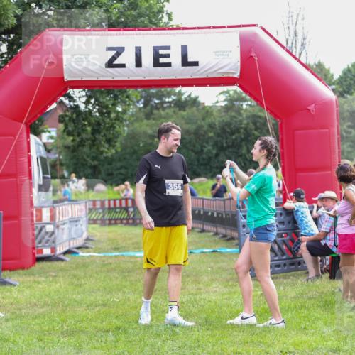 21.06.2026 - 29. Vierlanden-Triathlon Andreas Tolksdorf http://msf.ph/oto/9914250 21.06.2026 11:21:17 Ziel 439 meine-sportfotos.de