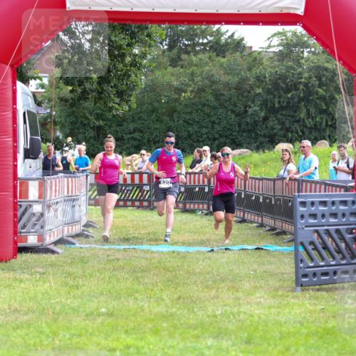 21.06.2026 - 29. Vierlanden-Triathlon Andreas Tolksdorf http://msf.ph/oto/9914300 21.06.2026 11:22:04 Ziel 417, 445, 620 meine-sportfotos.de