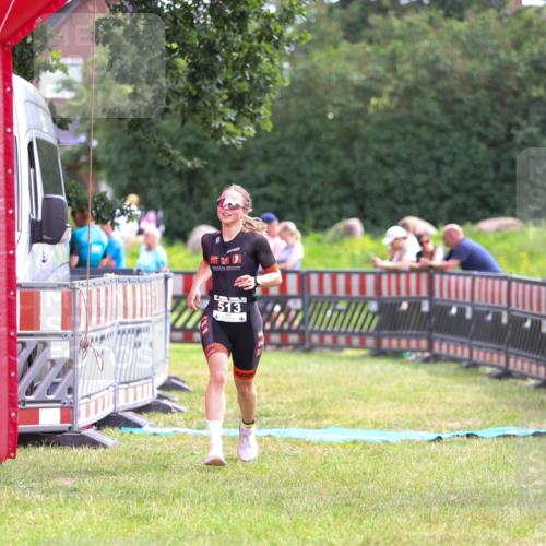 21.06.2026 - 29. Vierlanden-Triathlon Andreas Tolksdorf http://msf.ph/oto/9914473 21.06.2026 11:25:23 Ziel 513 meine-sportfotos.de