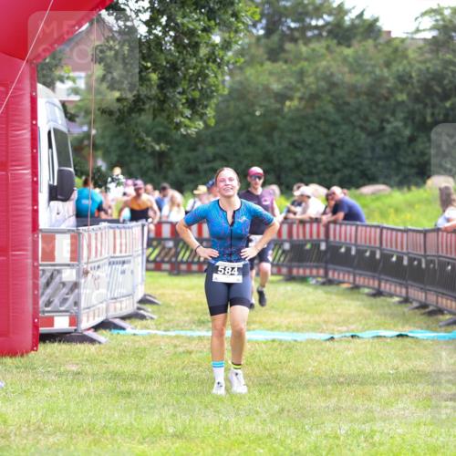21.06.2026 - 29. Vierlanden-Triathlon Andreas Tolksdorf http://msf.ph/oto/9914492 21.06.2026 11:25:40 Ziel 357, 359, 393, 584, 603 meine-sportfotos.de