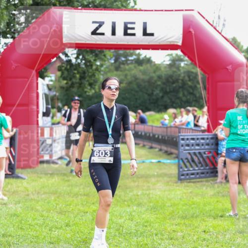 21.06.2026 - 29. Vierlanden-Triathlon Andreas Tolksdorf http://msf.ph/oto/9914532 21.06.2026 11:26:03 Ziel 477, 562 meine-sportfotos.de
