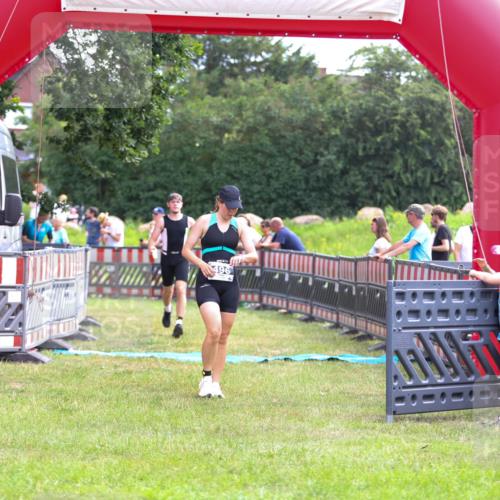 21.06.2026 - 29. Vierlanden-Triathlon Andreas Tolksdorf http://msf.ph/oto/9914546 21.06.2026 11:26:27 Ziel 496, 564, 1356 meine-sportfotos.de