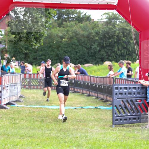 21.06.2026 - 29. Vierlanden-Triathlon Andreas Tolksdorf http://msf.ph/oto/9914549 21.06.2026 11:26:27 Ziel 496, 564, 1356 meine-sportfotos.de
