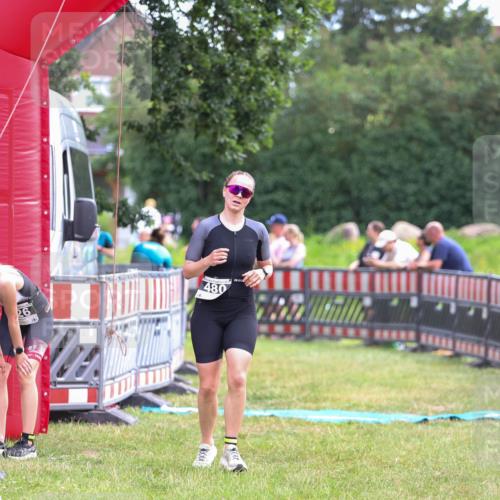 21.06.2026 - 29. Vierlanden-Triathlon Andreas Tolksdorf http://msf.ph/oto/9914621 21.06.2026 11:26:58 Ziel 353, 480, 526 meine-sportfotos.de