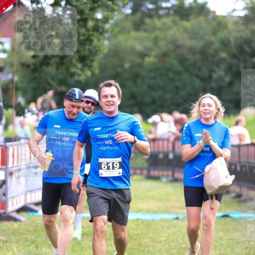 21.06.2026 - 29. Vierlanden-Triathlon Andreas Tolksdorf http://msf.ph/oto/9914661 21.06.2026 11:27:27 Ziel 442, 521, 619 meine-sportfotos.de