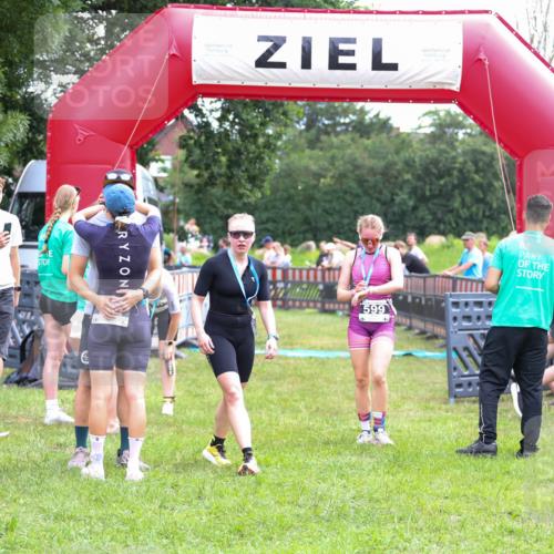 21.06.2026 - 29. Vierlanden-Triathlon Andreas Tolksdorf http://msf.ph/oto/9914740 21.06.2026 11:28:26 Ziel 401, 540 meine-sportfotos.de