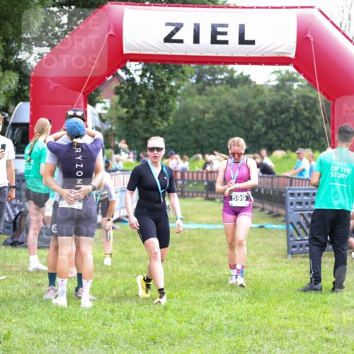 21.06.2026 - 29. Vierlanden-Triathlon Andreas Tolksdorf http://msf.ph/oto/9914741 21.06.2026 11:28:26 Ziel 401, 540 meine-sportfotos.de