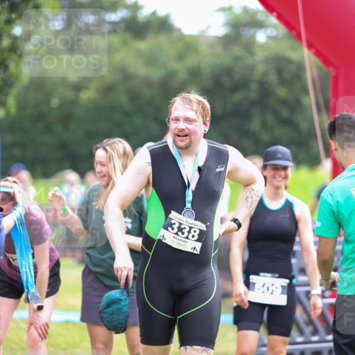 21.06.2026 - 29. Vierlanden-Triathlon Andreas Tolksdorf http://msf.ph/oto/9914945 21.06.2026 11:31:28 Ziel 552 meine-sportfotos.de