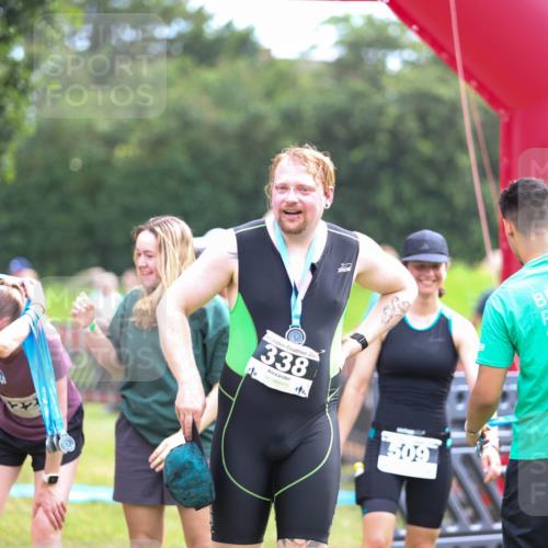 21.06.2026 - 29. Vierlanden-Triathlon Andreas Tolksdorf http://msf.ph/oto/9914947 21.06.2026 11:31:28 Ziel 552 meine-sportfotos.de