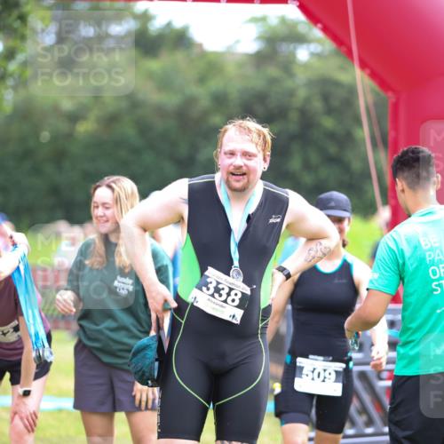 21.06.2026 - 29. Vierlanden-Triathlon Andreas Tolksdorf http://msf.ph/oto/9914949 21.06.2026 11:31:28 Ziel 552 meine-sportfotos.de