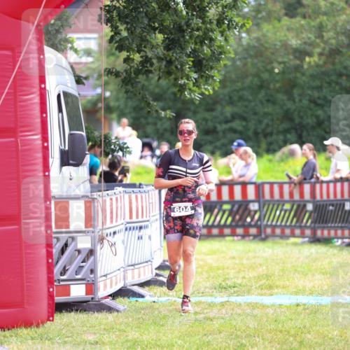 21.06.2026 - 29. Vierlanden-Triathlon Andreas Tolksdorf http://msf.ph/oto/9914958 21.06.2026 11:31:53 Ziel 604 meine-sportfotos.de