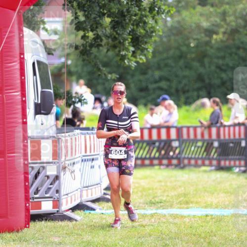 21.06.2026 - 29. Vierlanden-Triathlon Andreas Tolksdorf http://msf.ph/oto/9914965 21.06.2026 11:31:54 Ziel 604 meine-sportfotos.de