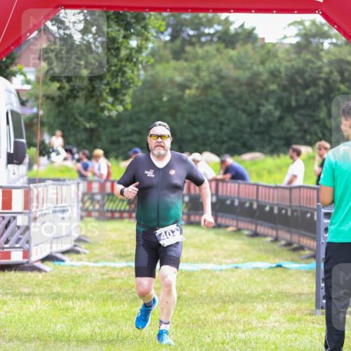 21.06.2026 - 29. Vierlanden-Triathlon Andreas Tolksdorf http://msf.ph/oto/9915012 21.06.2026 11:32:25 Ziel 304, 403 meine-sportfotos.de