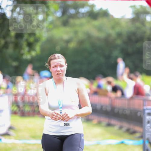 21.06.2026 - 29. Vierlanden-Triathlon Andreas Tolksdorf http://msf.ph/oto/9915081 21.06.2026 11:34:03 Ziel 330, 488 meine-sportfotos.de