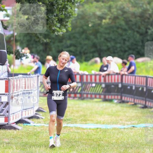 21.06.2026 - 29. Vierlanden-Triathlon Andreas Tolksdorf http://msf.ph/oto/9915111 21.06.2026 11:34:41 Ziel 561, 572, 608 meine-sportfotos.de