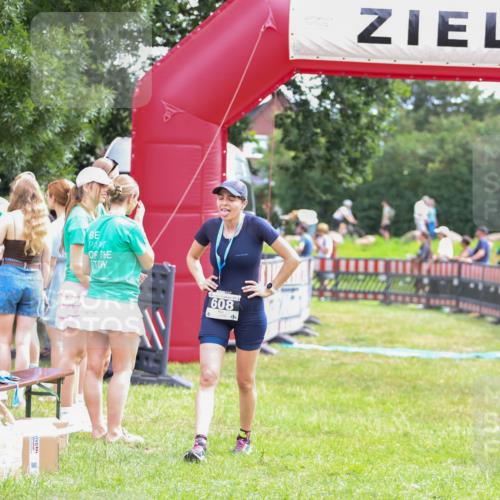 21.06.2026 - 29. Vierlanden-Triathlon Andreas Tolksdorf http://msf.ph/oto/9915134 21.06.2026 11:35:01 Ziel 606, 618 meine-sportfotos.de