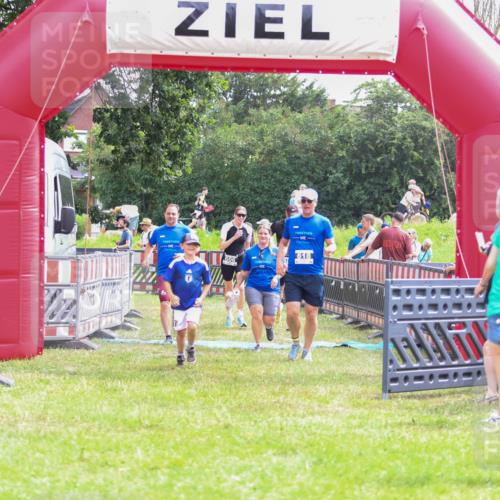 21.06.2026 - 29. Vierlanden-Triathlon Andreas Tolksdorf http://msf.ph/oto/9915145 21.06.2026 11:35:10 Ziel 438, 606, 618 meine-sportfotos.de