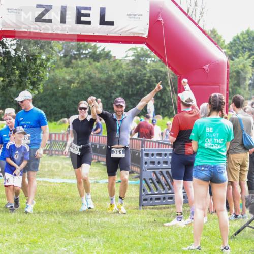 21.06.2026 - 29. Vierlanden-Triathlon Andreas Tolksdorf http://msf.ph/oto/9915166 21.06.2026 11:35:13 Ziel 438, 606, 618 meine-sportfotos.de