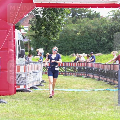 21.06.2026 - 29. Vierlanden-Triathlon Andreas Tolksdorf http://msf.ph/oto/9915196 21.06.2026 11:35:58 Ziel 517 meine-sportfotos.de