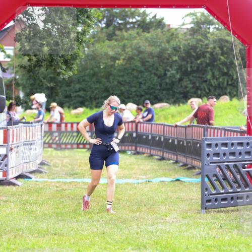21.06.2026 - 29. Vierlanden-Triathlon Andreas Tolksdorf http://msf.ph/oto/9915208 21.06.2026 11:35:59 Ziel 517 meine-sportfotos.de