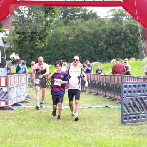 21.06.2026 - 29. Vierlanden-Triathlon Andreas Tolksdorf http://msf.ph/oto/9915216 21.06.2026 11:36:31 Ziel 461, 463, 601, 621 meine-sportfotos.de