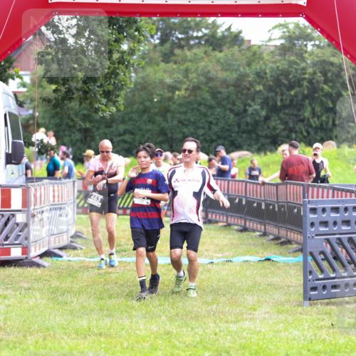 21.06.2026 - 29. Vierlanden-Triathlon Andreas Tolksdorf http://msf.ph/oto/9915219 21.06.2026 11:36:31 Ziel 461, 463, 601, 621 meine-sportfotos.de
