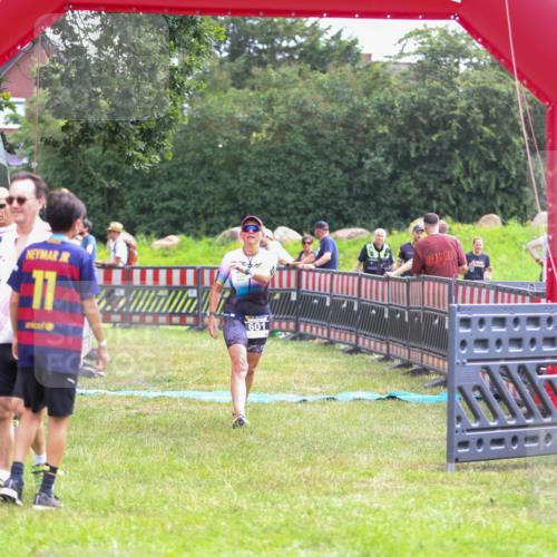 21.06.2026 - 29. Vierlanden-Triathlon Andreas Tolksdorf http://msf.ph/oto/9915235 21.06.2026 11:36:34 Ziel 461, 463, 601 meine-sportfotos.de