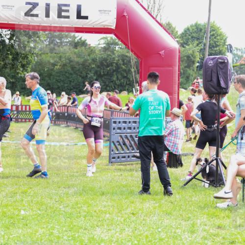 21.06.2026 - 29. Vierlanden-Triathlon Andreas Tolksdorf http://msf.ph/oto/9915315 21.06.2026 11:39:08 Ziel 543, 587 meine-sportfotos.de