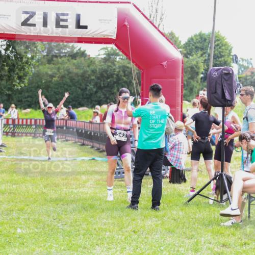 21.06.2026 - 29. Vierlanden-Triathlon Andreas Tolksdorf http://msf.ph/oto/9915321 21.06.2026 11:39:09 Ziel 543, 587 meine-sportfotos.de