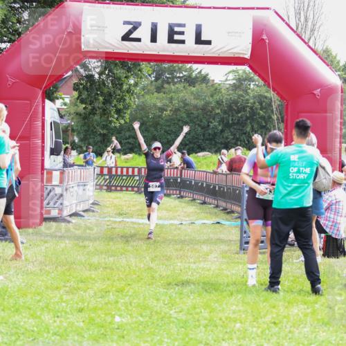 21.06.2026 - 29. Vierlanden-Triathlon Andreas Tolksdorf http://msf.ph/oto/9915325 21.06.2026 11:39:10 Ziel 543, 587 meine-sportfotos.de