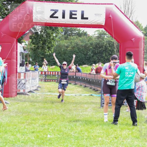 21.06.2026 - 29. Vierlanden-Triathlon Andreas Tolksdorf http://msf.ph/oto/9915327 21.06.2026 11:39:10 Ziel 543, 587 meine-sportfotos.de