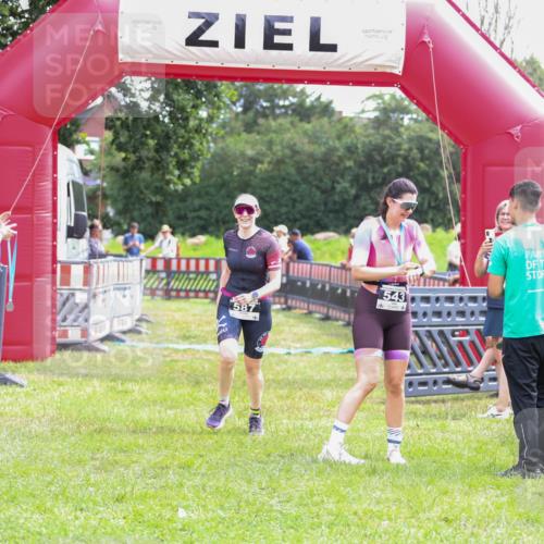 21.06.2026 - 29. Vierlanden-Triathlon Andreas Tolksdorf http://msf.ph/oto/9915337 21.06.2026 11:39:11 Ziel 587 meine-sportfotos.de