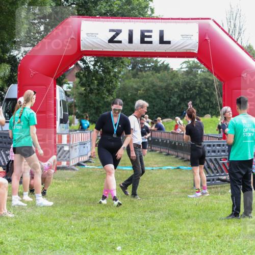 21.06.2026 - 29. Vierlanden-Triathlon Andreas Tolksdorf http://msf.ph/oto/9915359 21.06.2026 11:39:49 Ziel 481, 568 meine-sportfotos.de