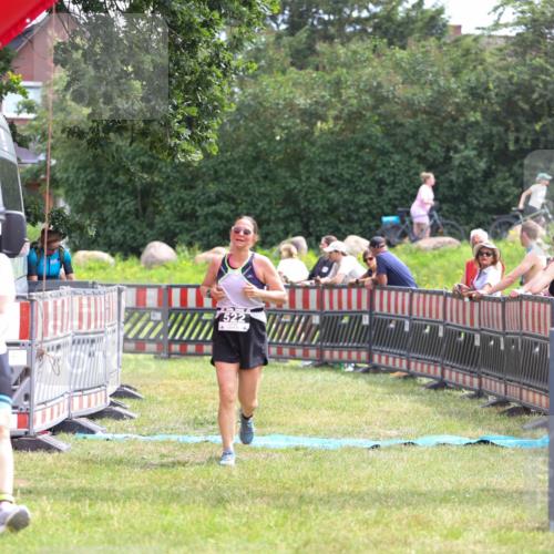 21.06.2026 - 29. Vierlanden-Triathlon Andreas Tolksdorf http://msf.ph/oto/9915378 21.06.2026 11:40:23 Ziel 522 meine-sportfotos.de