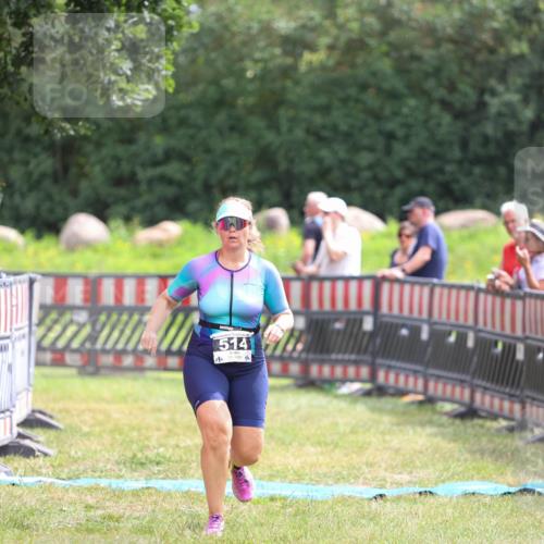 21.06.2026 - 29. Vierlanden-Triathlon Andreas Tolksdorf http://msf.ph/oto/9915391 21.06.2026 11:40:51 Ziel 514 meine-sportfotos.de