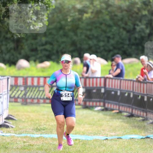 21.06.2026 - 29. Vierlanden-Triathlon Andreas Tolksdorf http://msf.ph/oto/9915392 21.06.2026 11:40:51 Ziel 514 meine-sportfotos.de