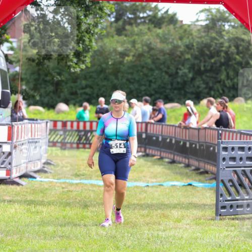 21.06.2026 - 29. Vierlanden-Triathlon Andreas Tolksdorf http://msf.ph/oto/9915397 21.06.2026 11:40:55 Ziel 514 meine-sportfotos.de