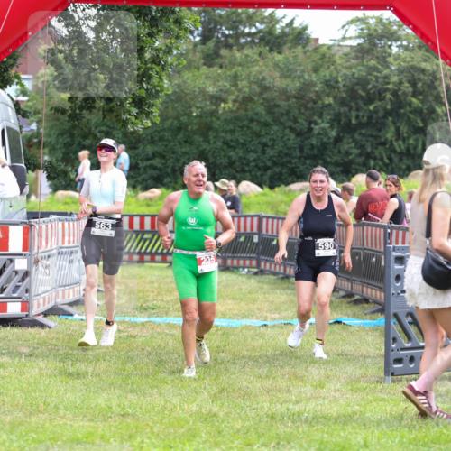 21.06.2026 - 29. Vierlanden-Triathlon Andreas Tolksdorf http://msf.ph/oto/9915452 21.06.2026 11:41:48 Ziel 205, 563, 590 meine-sportfotos.de