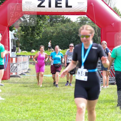 21.06.2026 - 29. Vierlanden-Triathlon Andreas Tolksdorf http://msf.ph/oto/9915538 21.06.2026 11:43:10 Ziel 613 meine-sportfotos.de