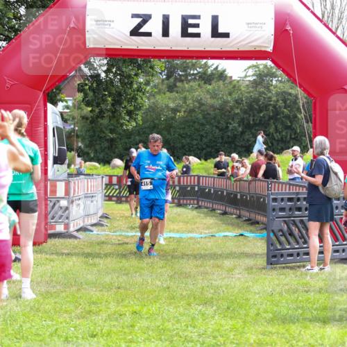 21.06.2026 - 29. Vierlanden-Triathlon Andreas Tolksdorf http://msf.ph/oto/9915540 21.06.2026 11:43:30 Ziel 415, 455, 576 meine-sportfotos.de