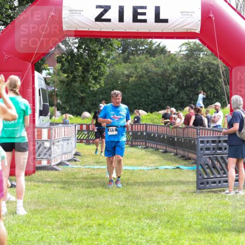 21.06.2026 - 29. Vierlanden-Triathlon Andreas Tolksdorf http://msf.ph/oto/9915550 21.06.2026 11:43:31 Ziel 415, 455, 576 meine-sportfotos.de