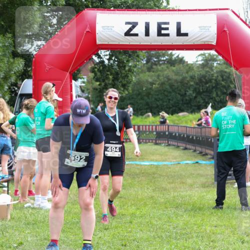 21.06.2026 - 29. Vierlanden-Triathlon Andreas Tolksdorf http://msf.ph/oto/9915590 21.06.2026 11:46:11 Ziel 502 meine-sportfotos.de